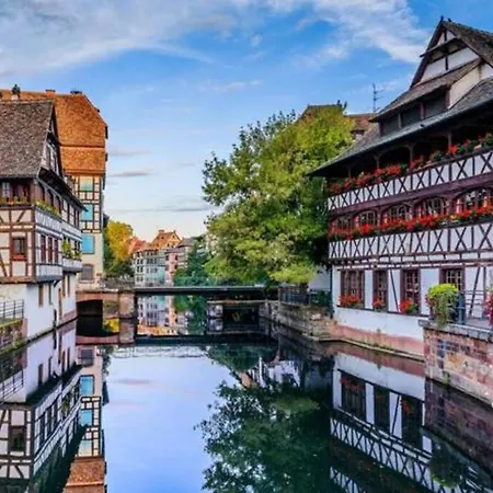 Апартаменты Au Centre